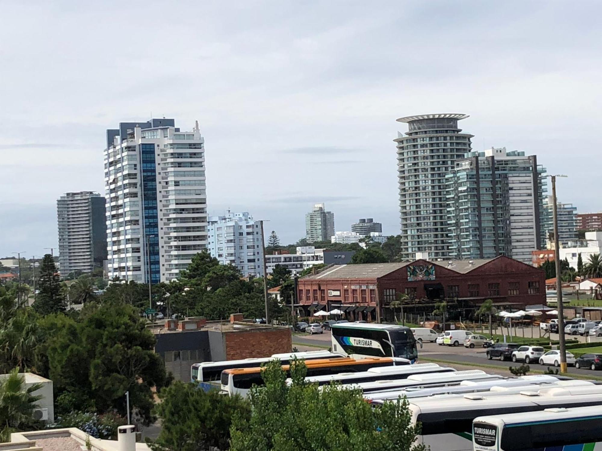 Hotel Gaudi Punta del Este Luaran gambar